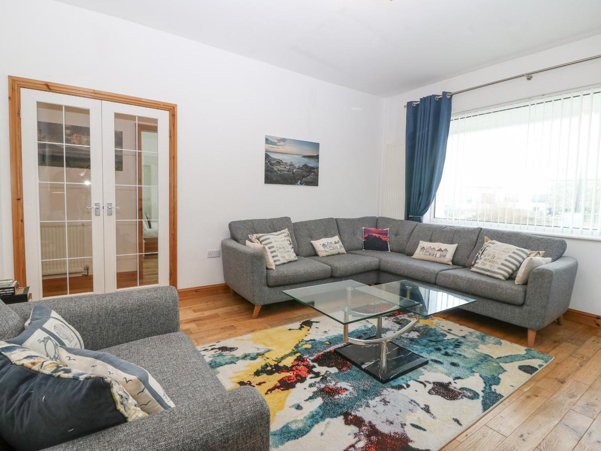 Villa Coed Llai Holyhead Exterior foto