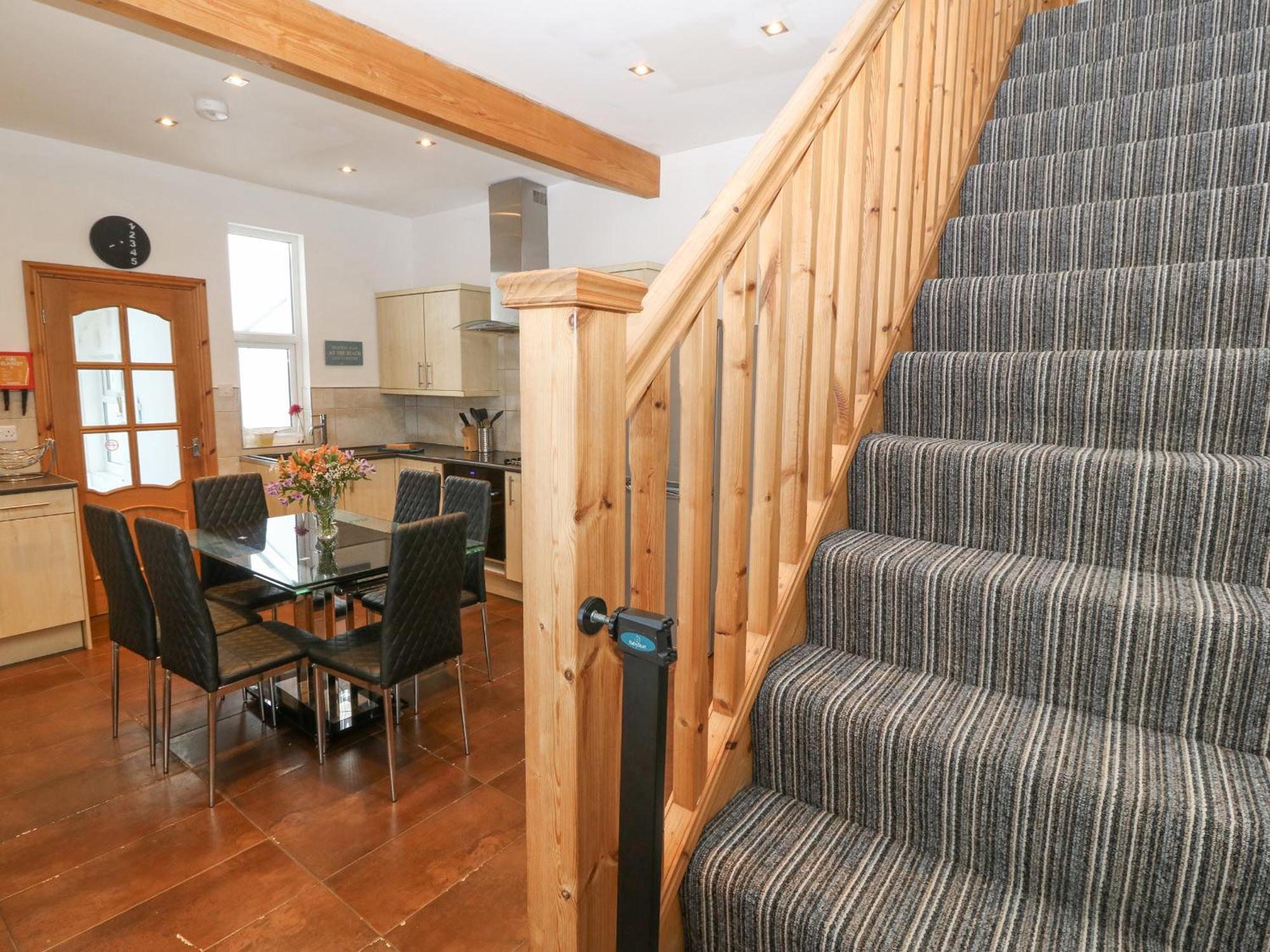 Villa Coed Llai Holyhead Exterior foto